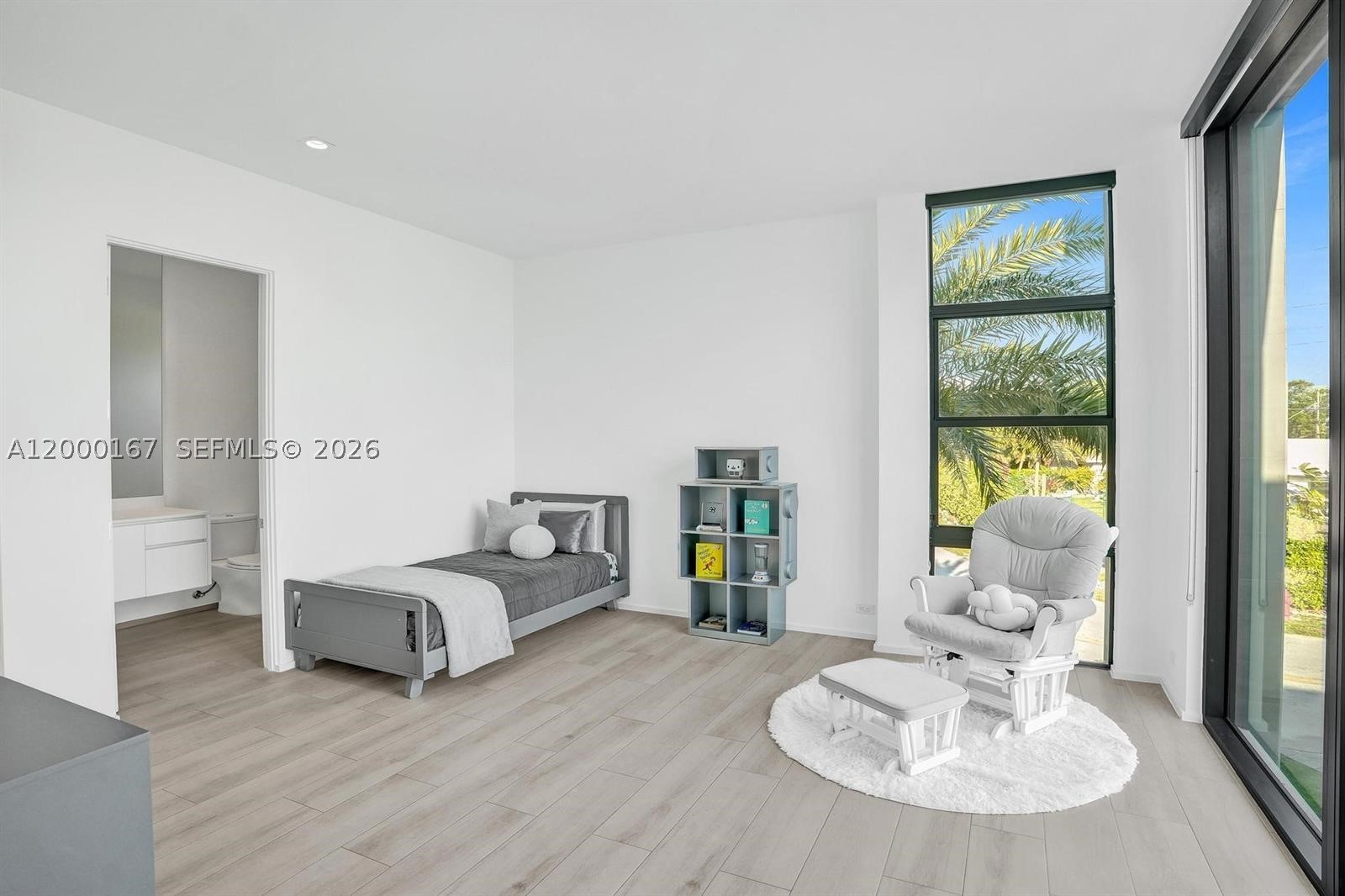 4232 E Tradewinds Ave, Lauderdale By The Sea FL 33308