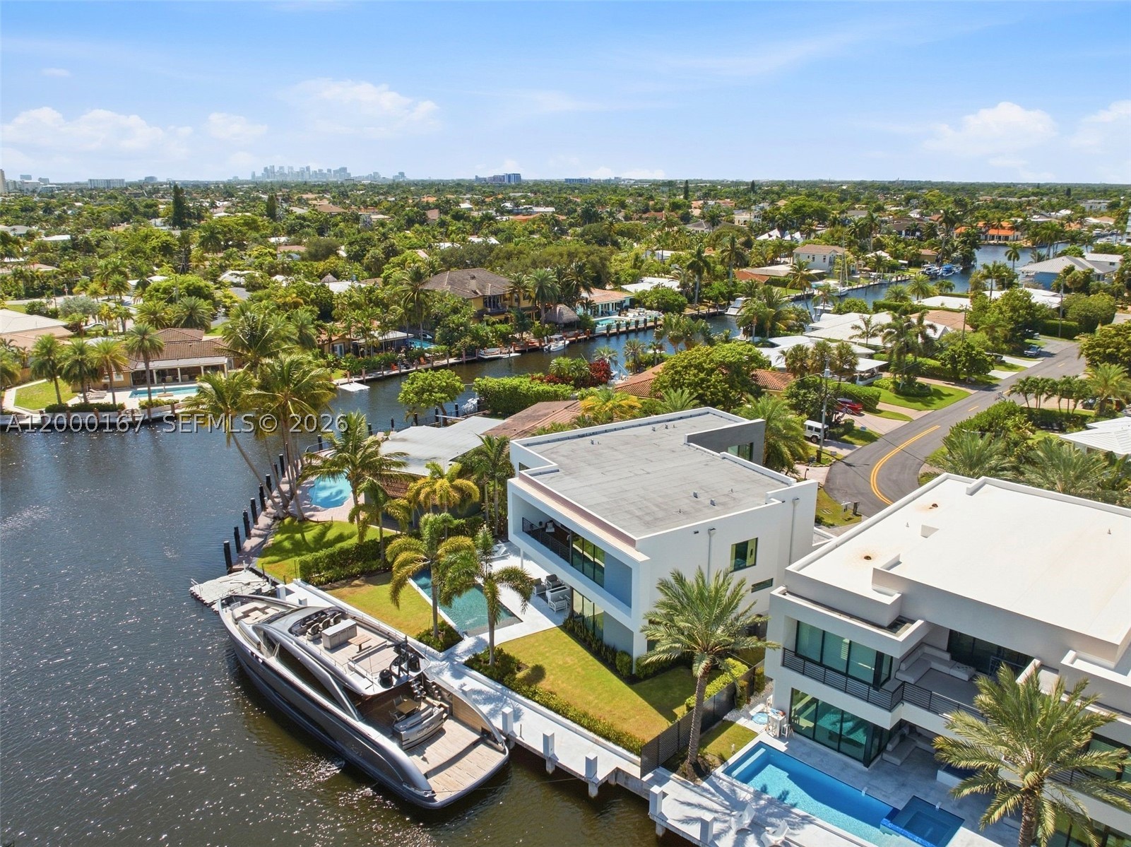 4232 E Tradewinds Ave, Lauderdale By The Sea FL 33308