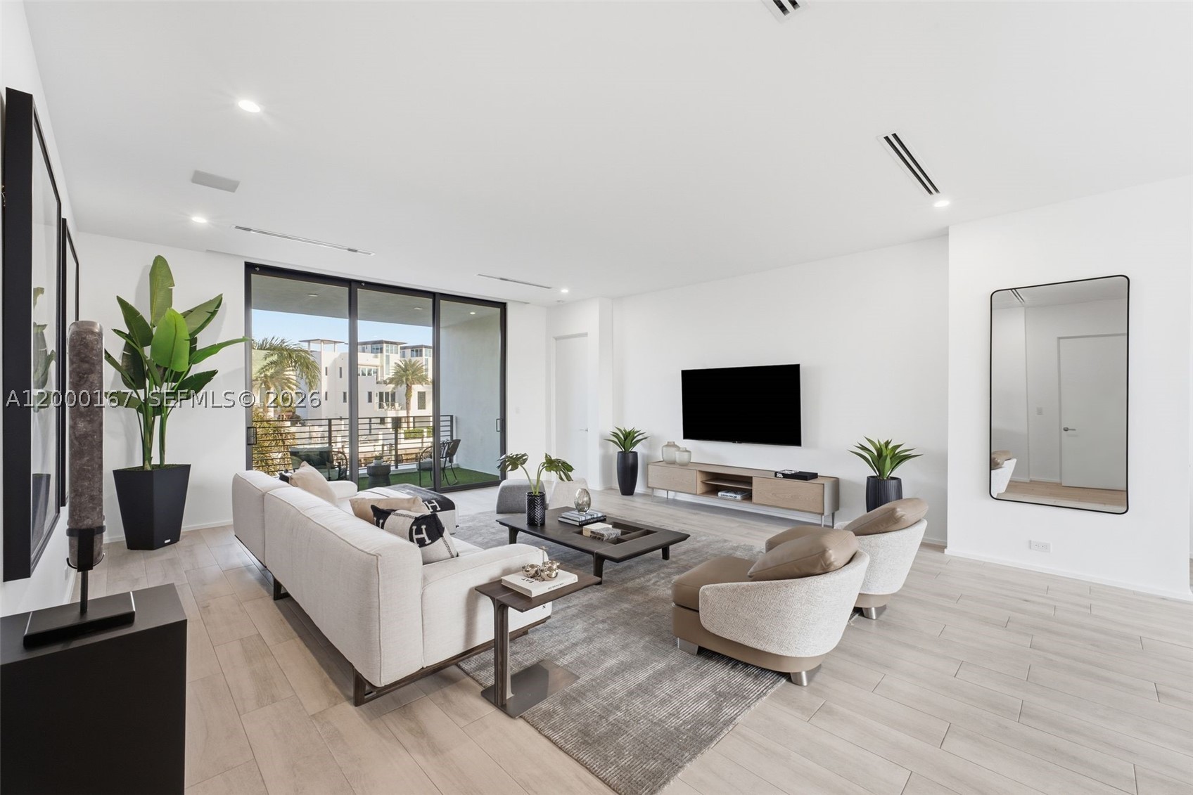 4232 E Tradewinds Ave, Lauderdale By The Sea FL 33308