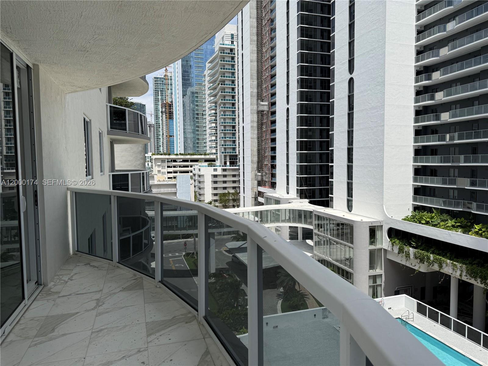 601 NE 23rd St #903, Miami FL 33137