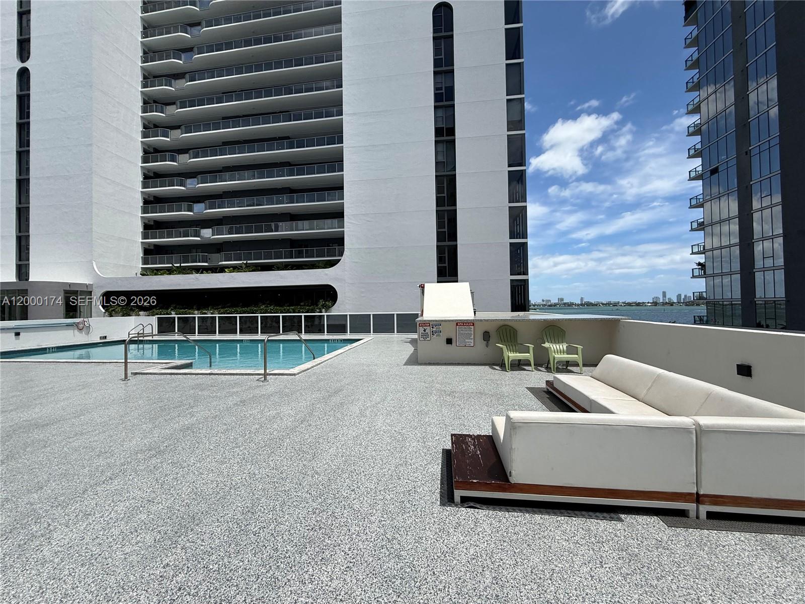 601 NE 23rd St #903, Miami FL 33137