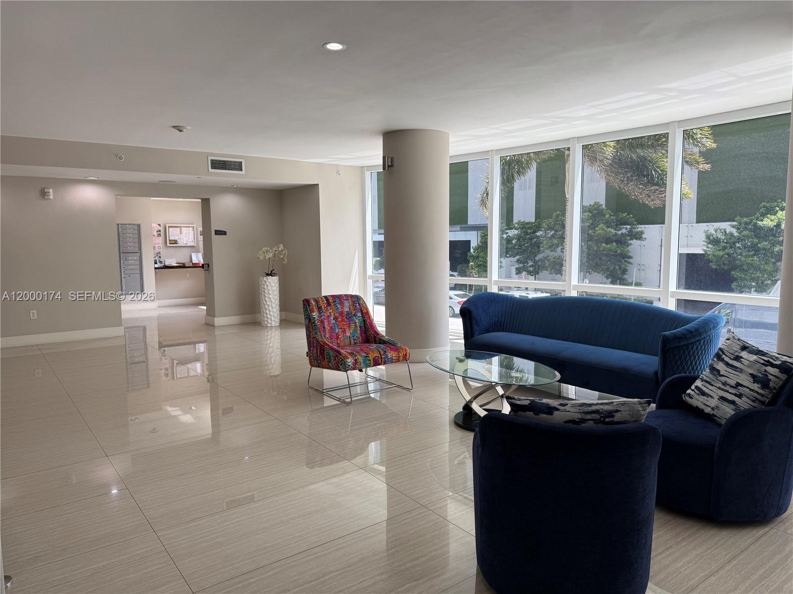 601 NE 23rd St #903, Miami FL 33137