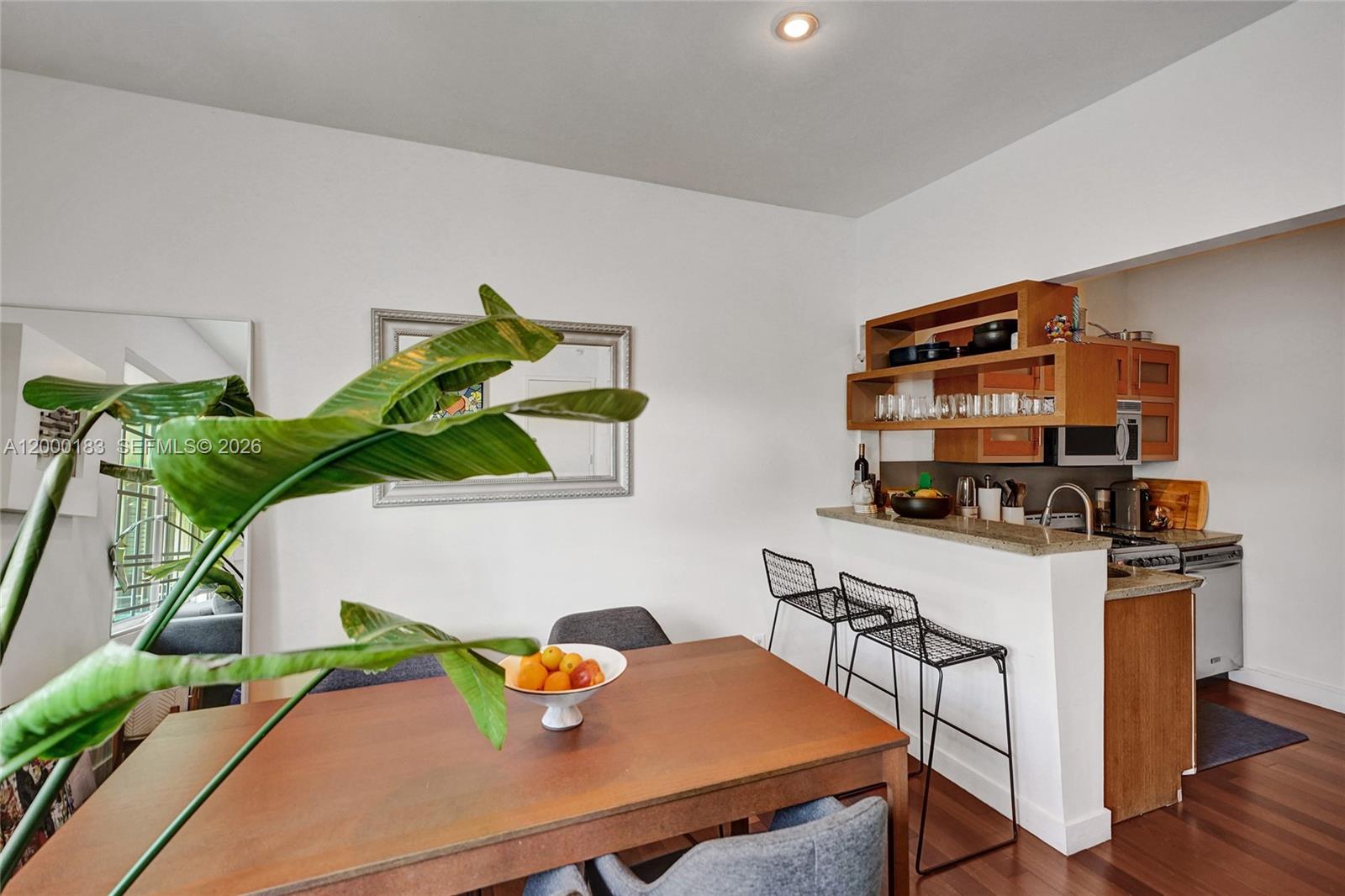 815 Euclid Ave #8, Miami Beach FL 33139