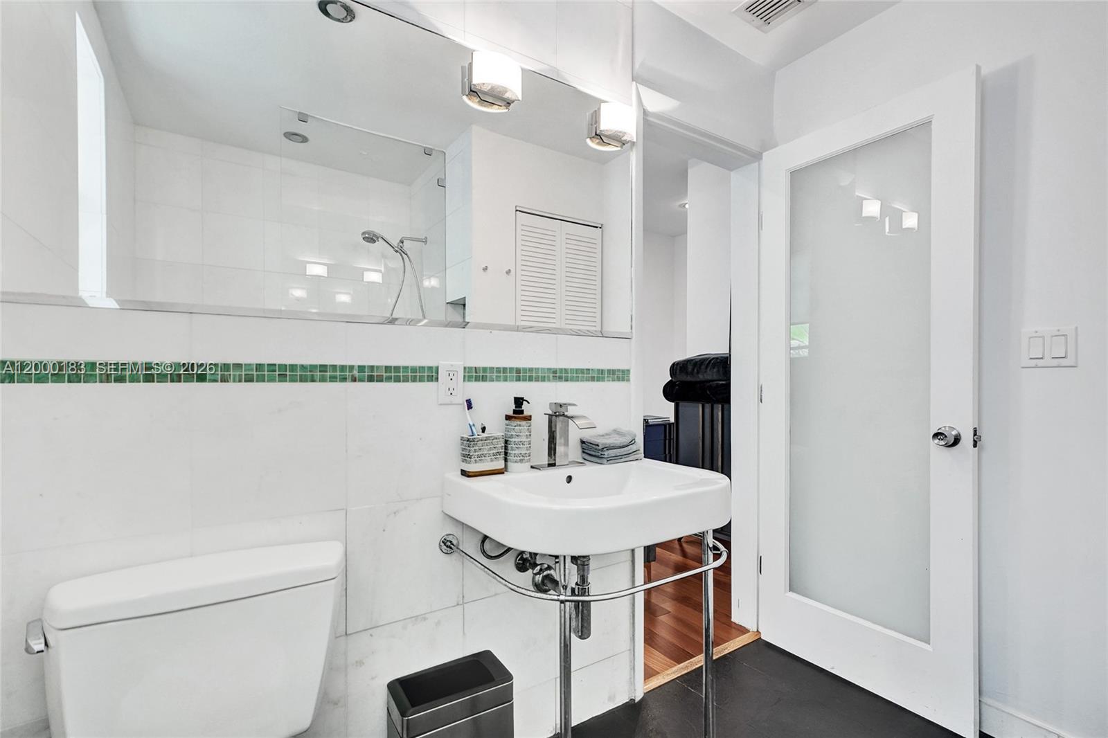 815 Euclid Ave #8, Miami Beach FL 33139