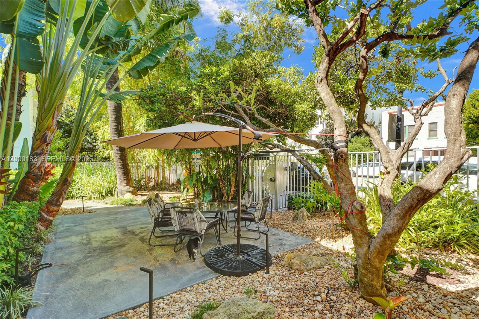 815 Euclid Ave #8, Miami Beach FL 33139