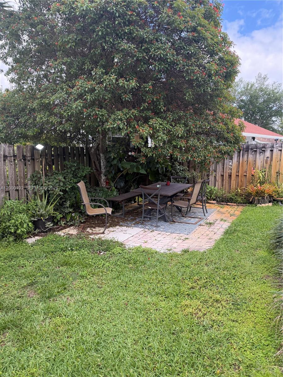 15705 SW 7th Pl, Sunrise FL 33326
