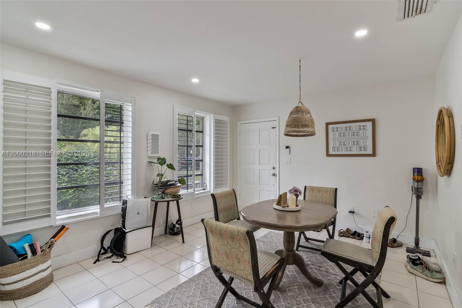 970 Benevento Ave #970, Coral Gables FL 33146