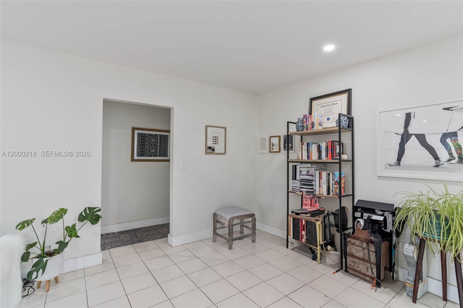 970 Benevento Ave #970, Coral Gables FL 33146
