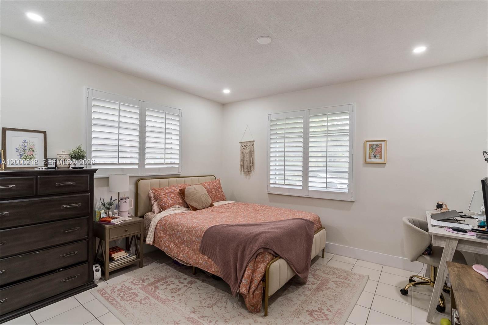 970 Benevento Ave #970, Coral Gables FL 33146