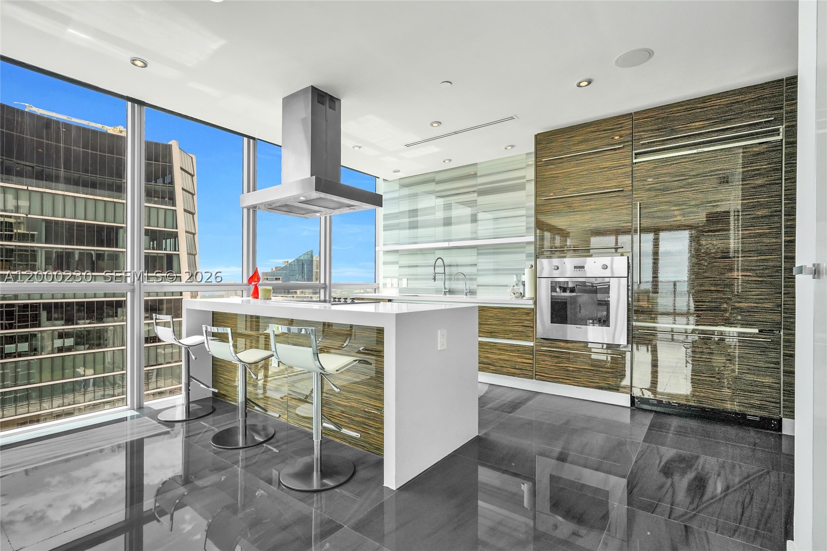 1100 Biscayne Blvd #6001, Miami FL 33132