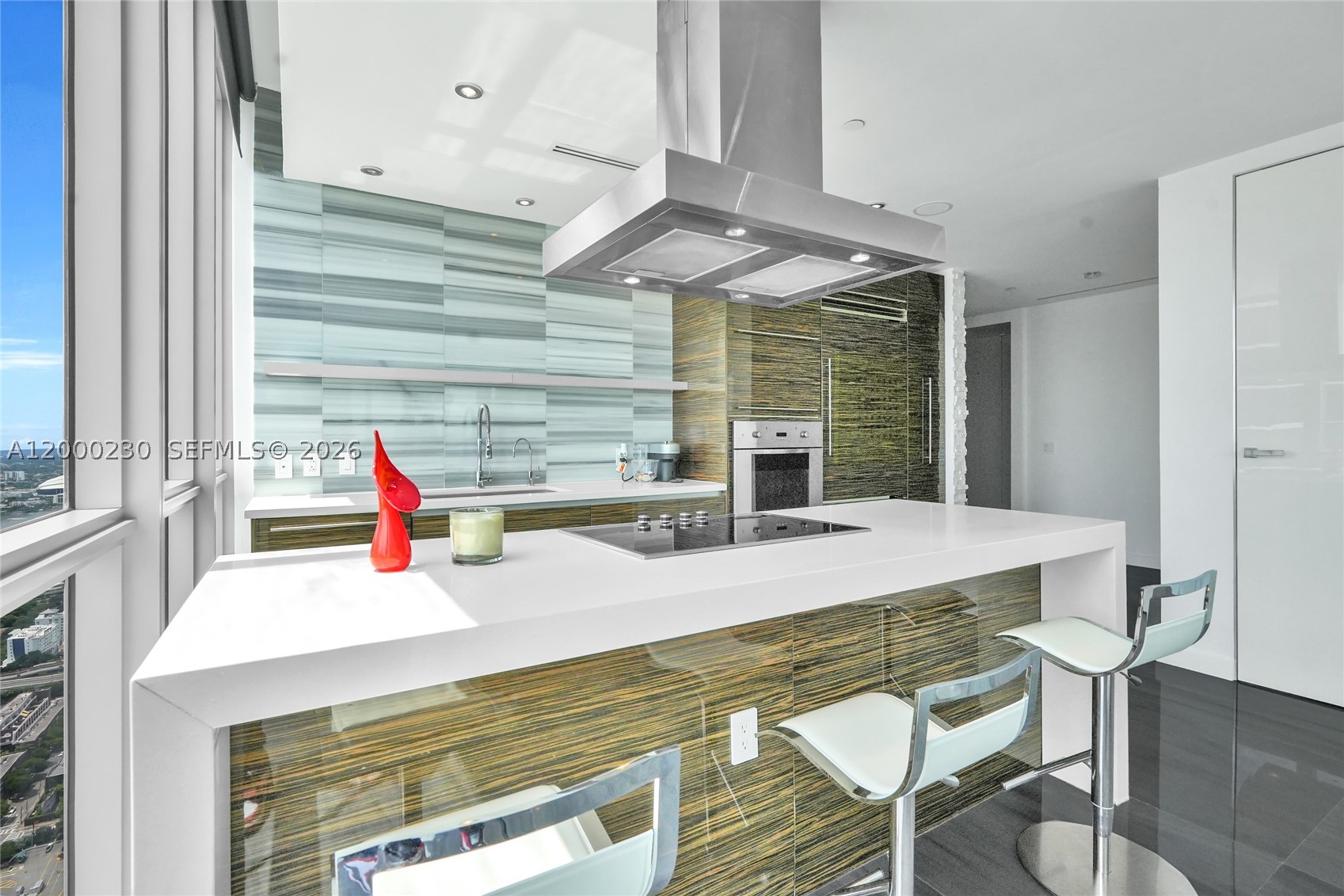 1100 Biscayne Blvd #6001, Miami FL 33132