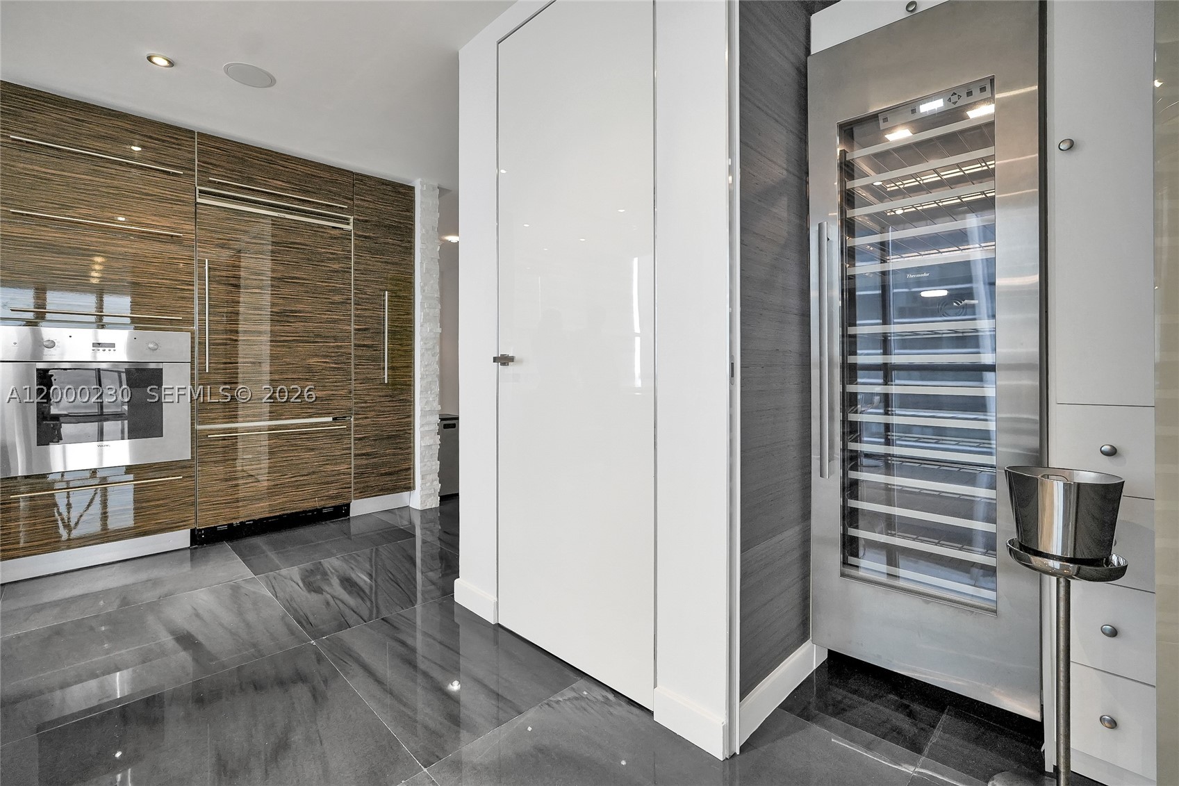 1100 Biscayne Blvd #6001, Miami FL 33132