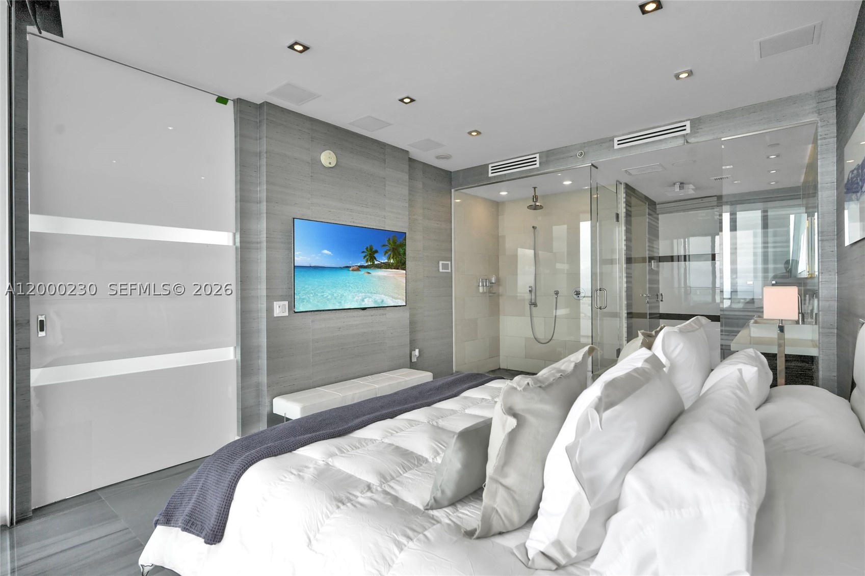 1100 Biscayne Blvd #6001, Miami FL 33132