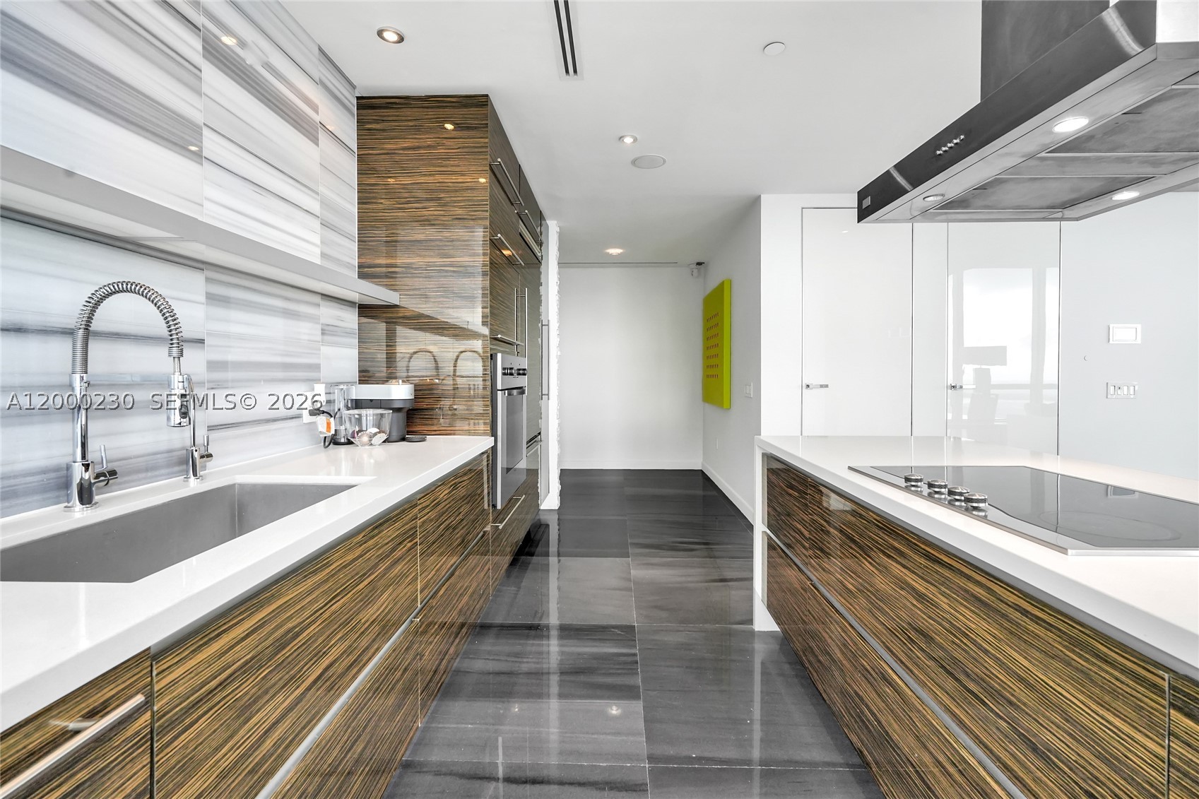 1100 Biscayne Blvd #6001, Miami FL 33132