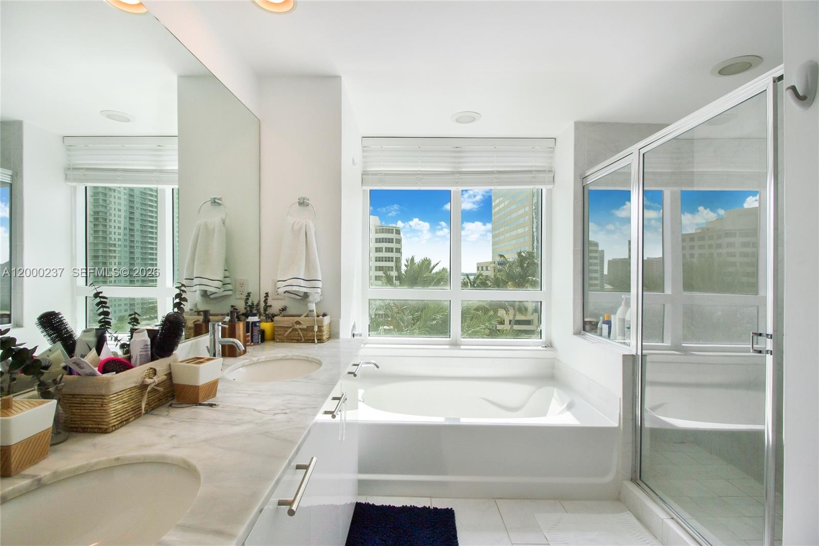 951 BRICKELL AVE #1410, Miami FL 33131