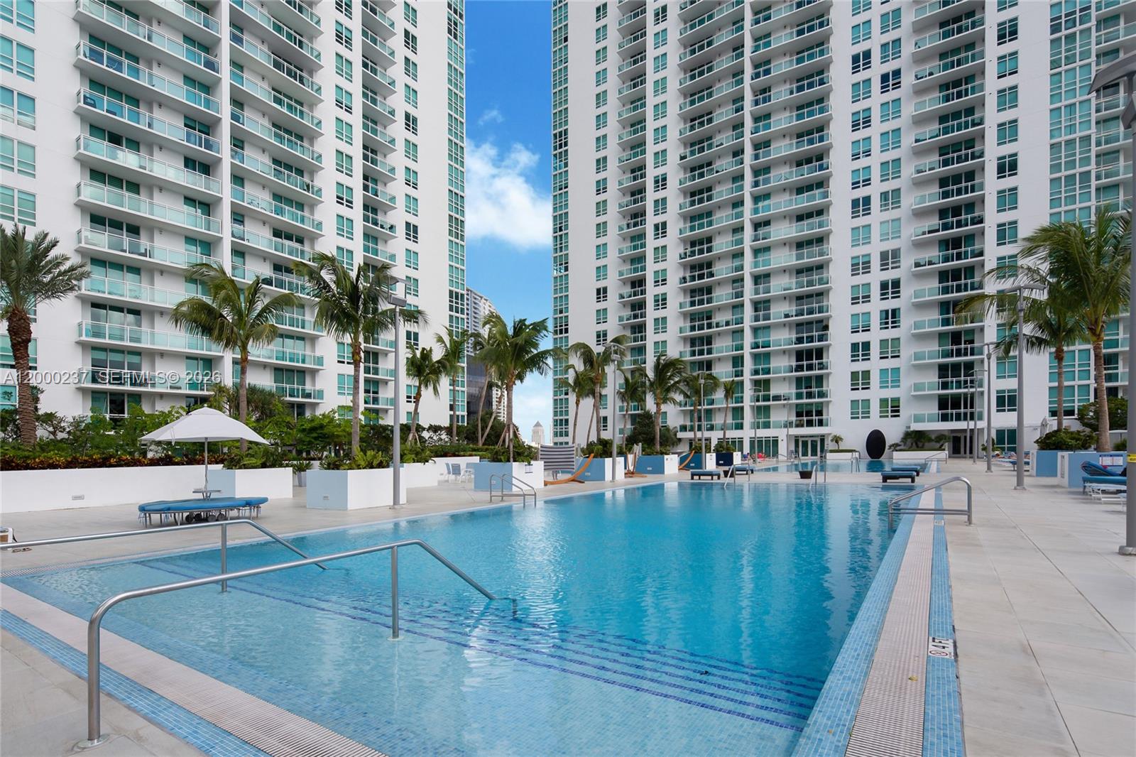 951 BRICKELL AVE #1410, Miami FL 33131