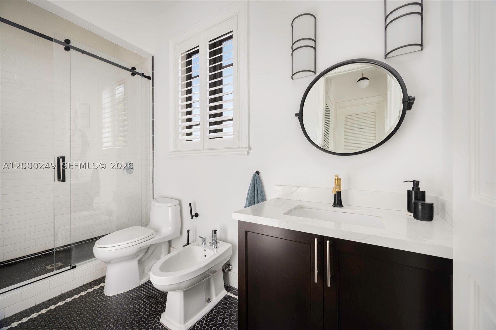 475 Amalfi Ave, Coral Gables FL 33146