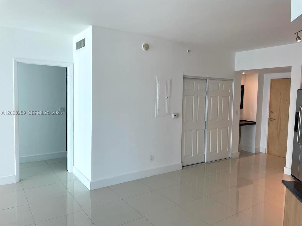 350 S Miami Ave #1702, Miami FL 33130