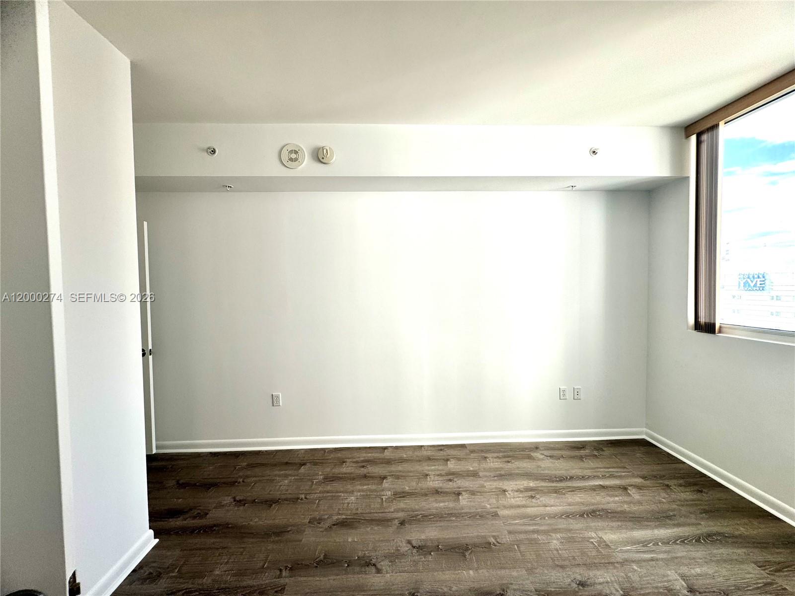 244 Biscayne Blvd #1709, Miami FL 33132