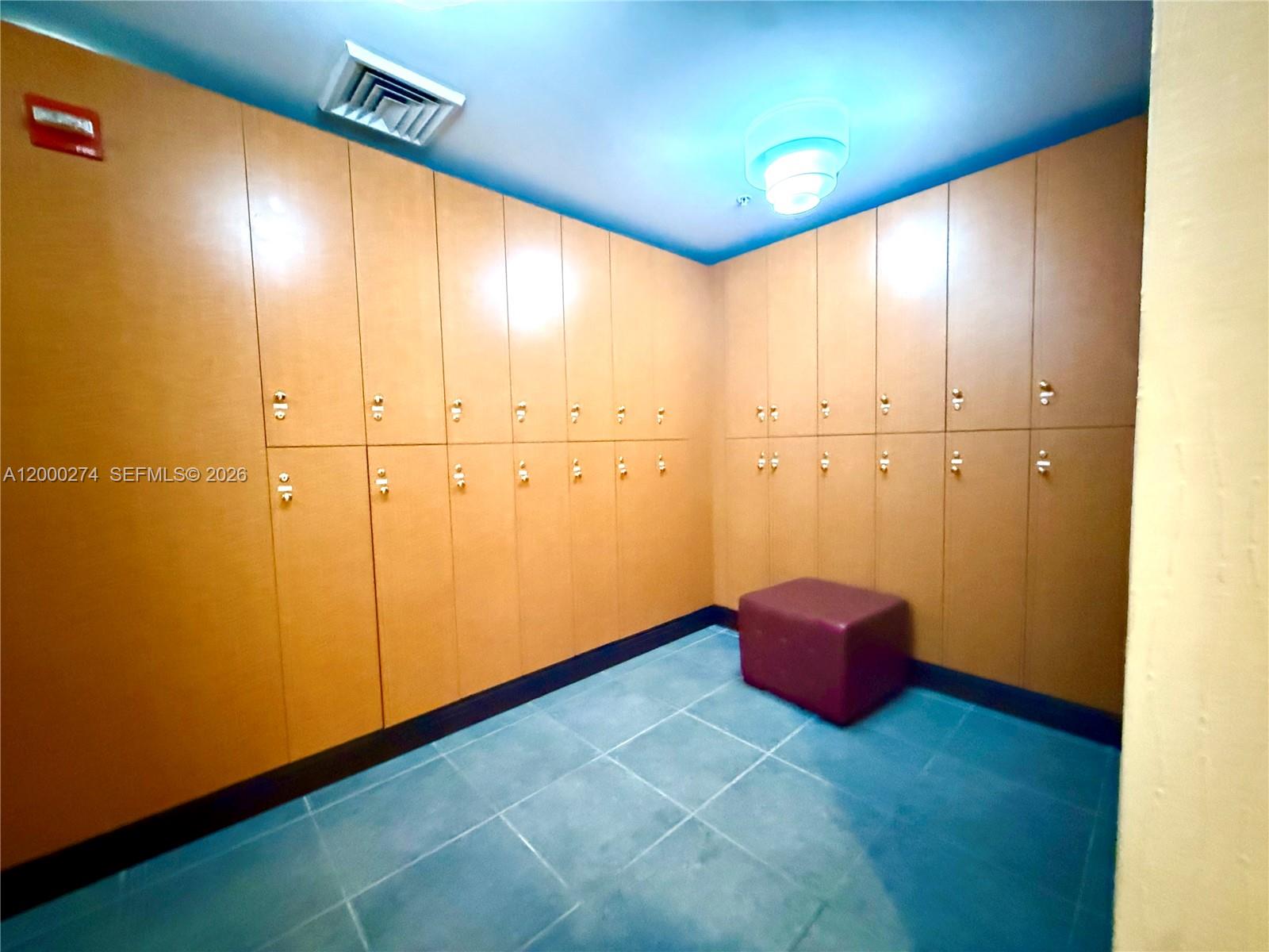 244 Biscayne Blvd #1709, Miami FL 33132