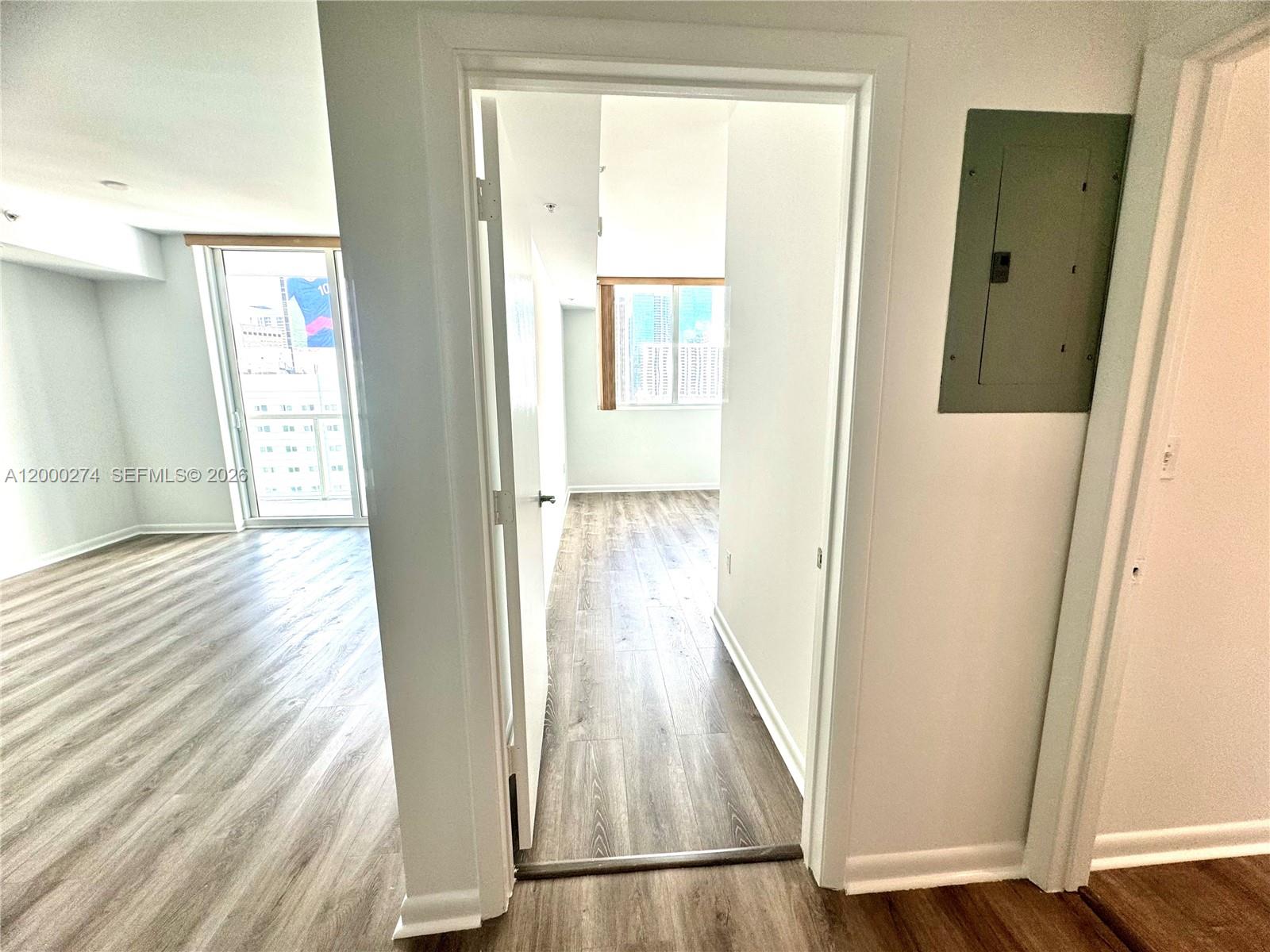 244 Biscayne Blvd #1709, Miami FL 33132