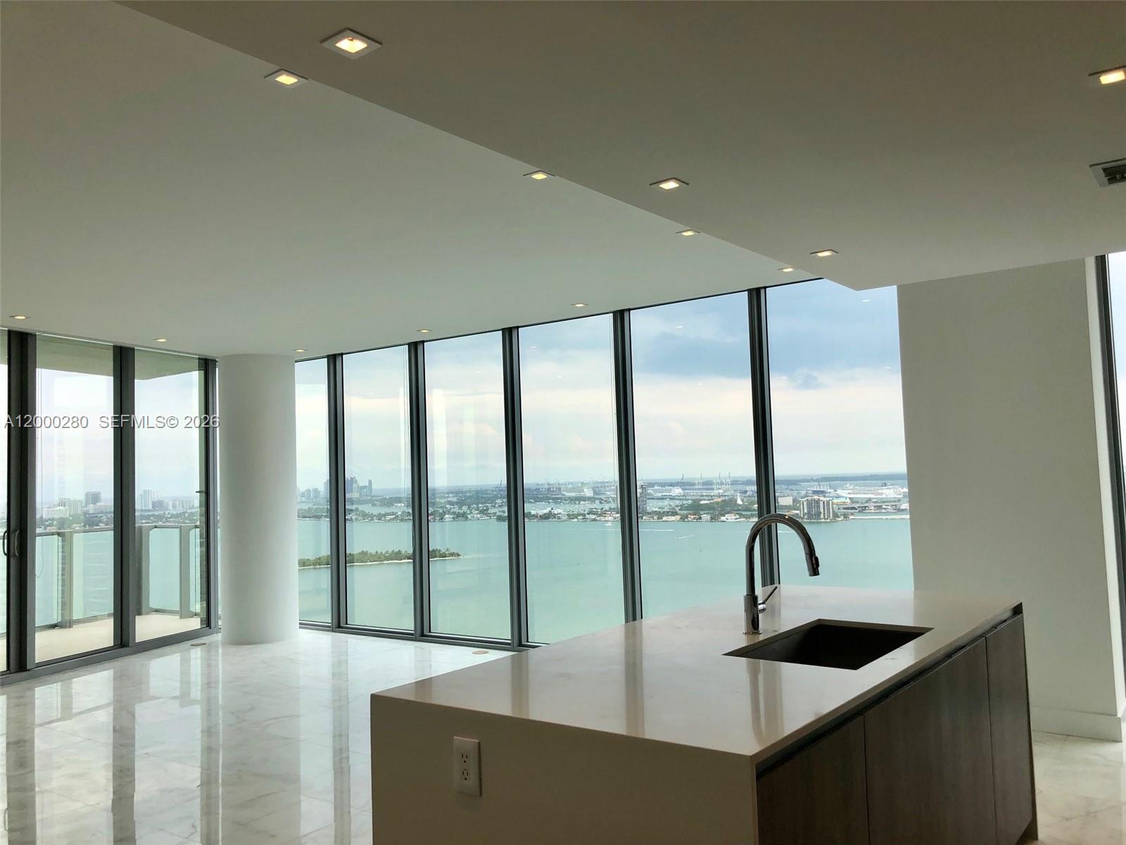 2900 NE 7 AVE #2907, Miami FL 33137