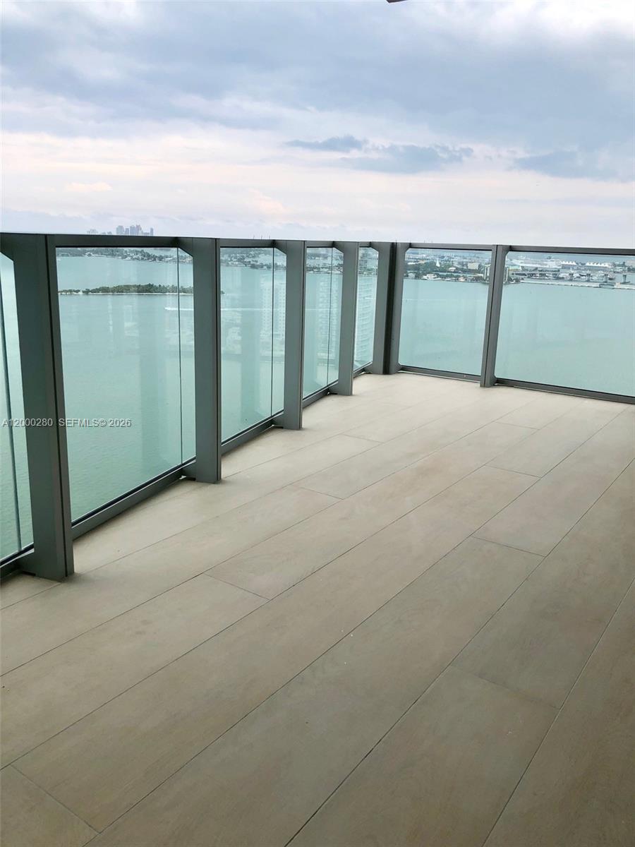 2900 NE 7 AVE #2907, Miami FL 33137