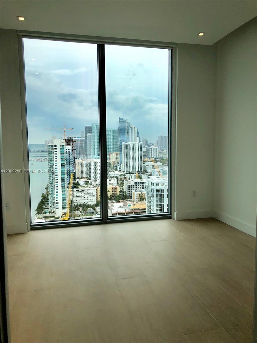 2900 NE 7 AVE #2907, Miami FL 33137