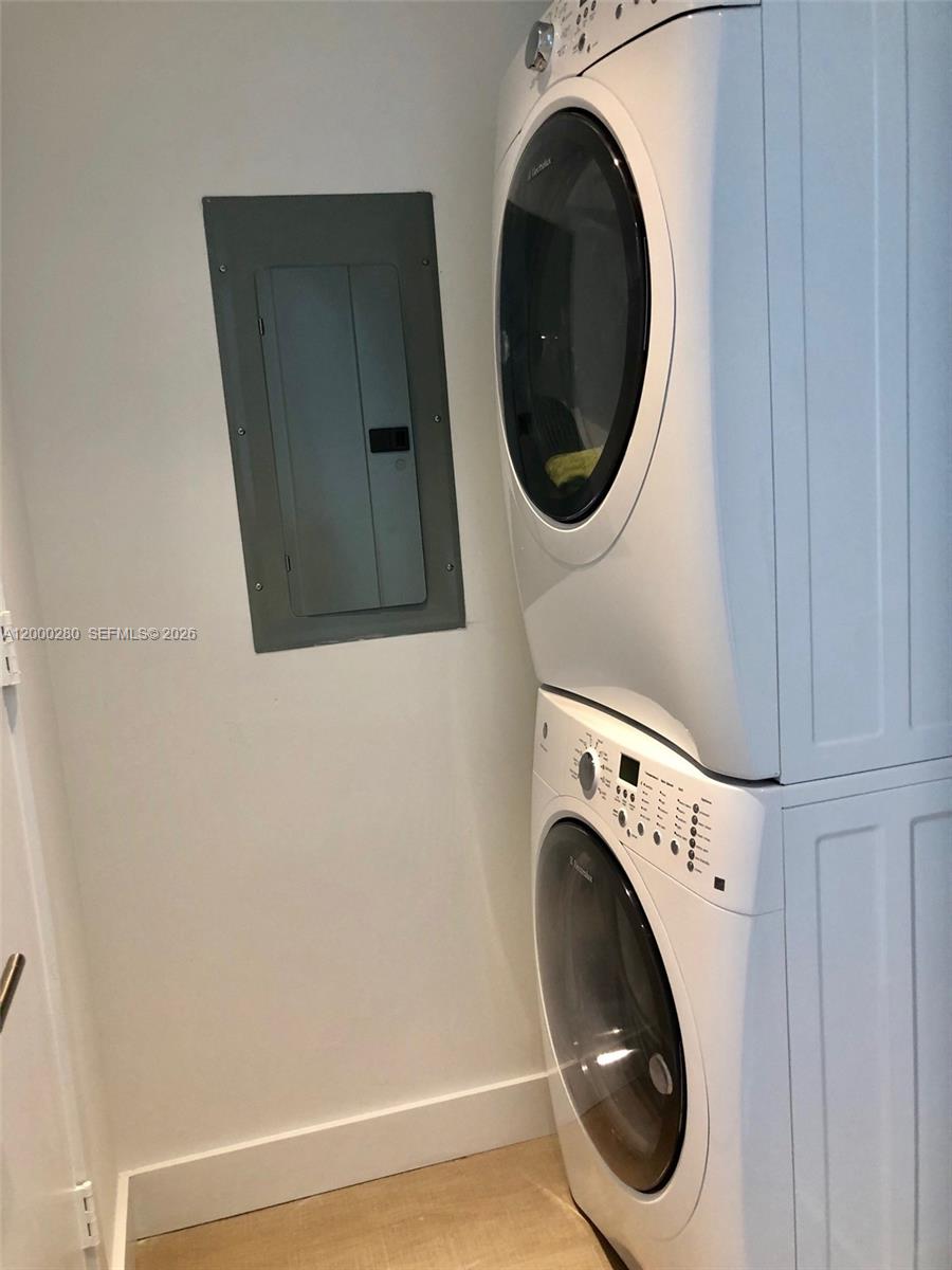2900 NE 7 AVE #2907, Miami FL 33137