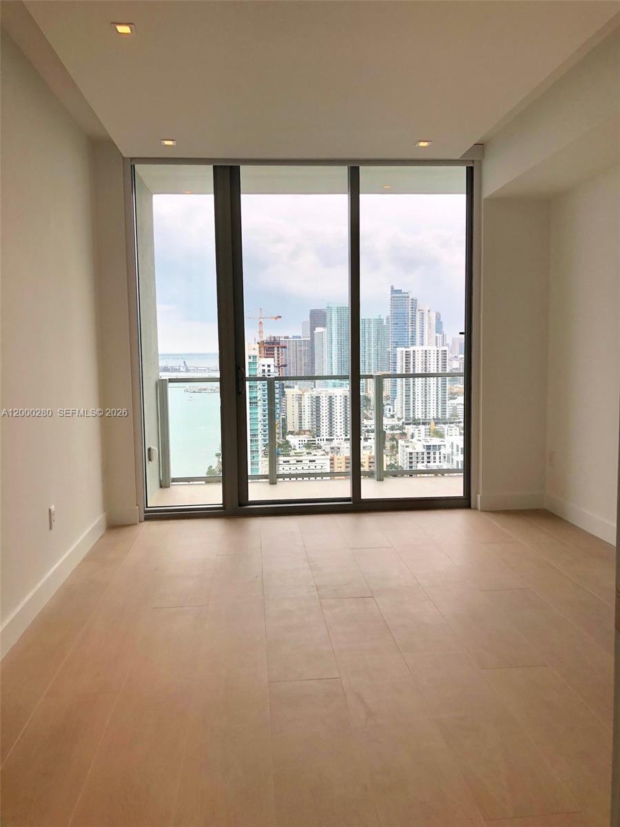 2900 NE 7 AVE #2907, Miami FL 33137