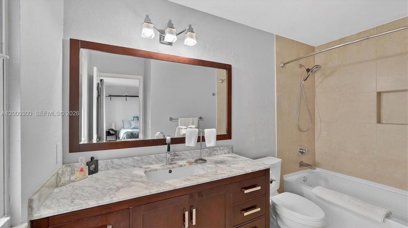 11620 S Budd Dr, Cooper City FL 33026