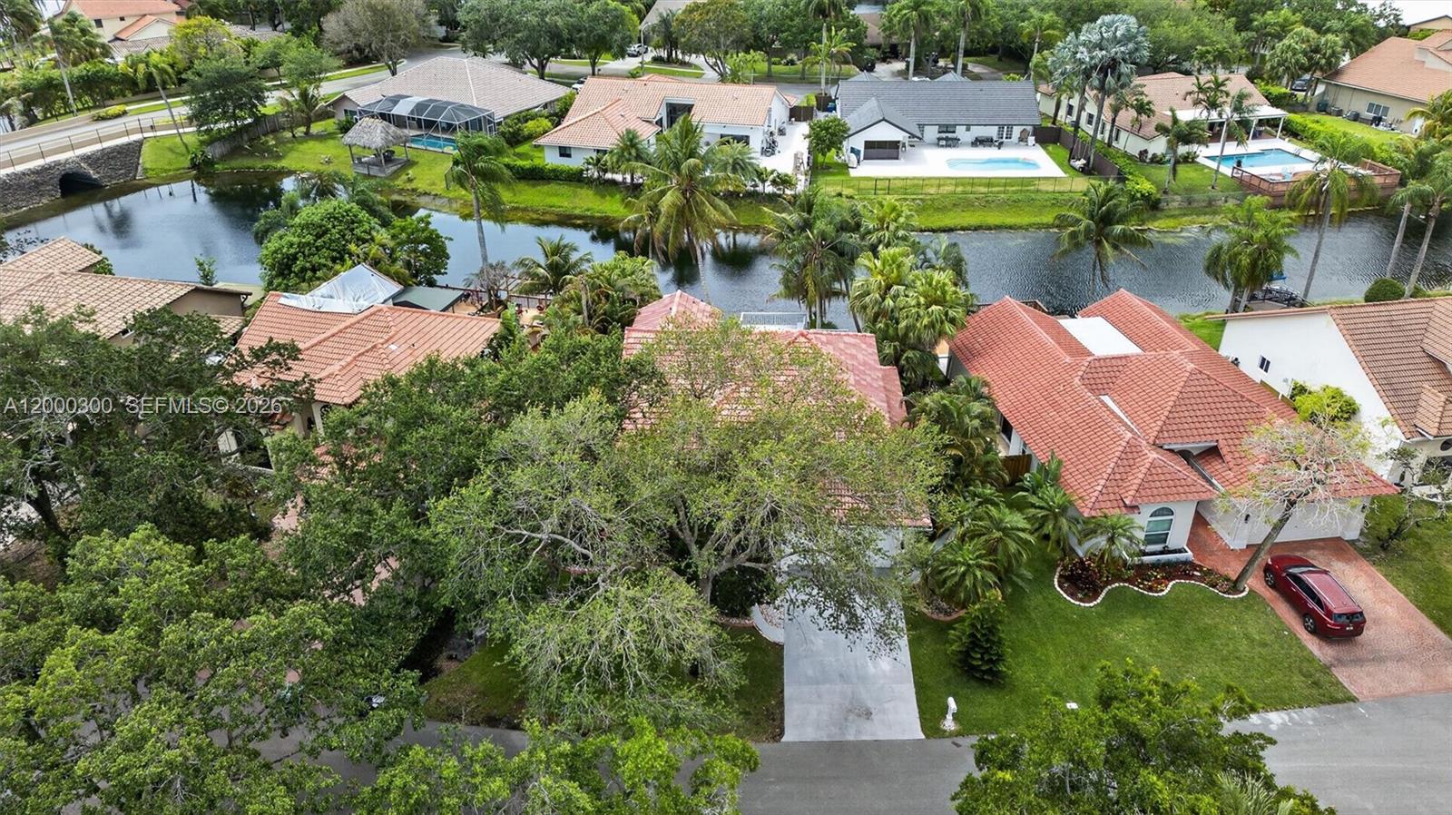 11620 S Budd Dr, Cooper City FL 33026