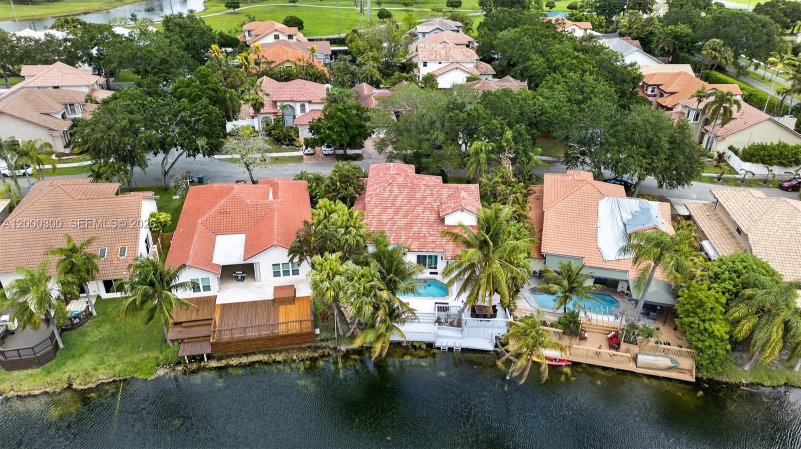 11620 S Budd Dr, Cooper City FL 33026