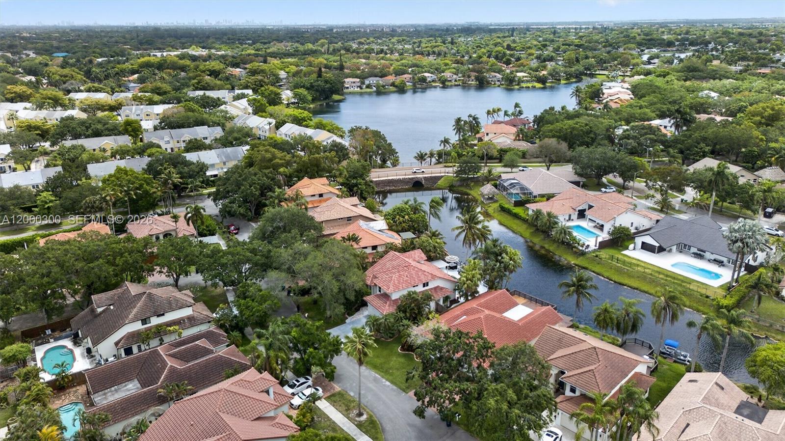 11620 S Budd Dr, Cooper City FL 33026