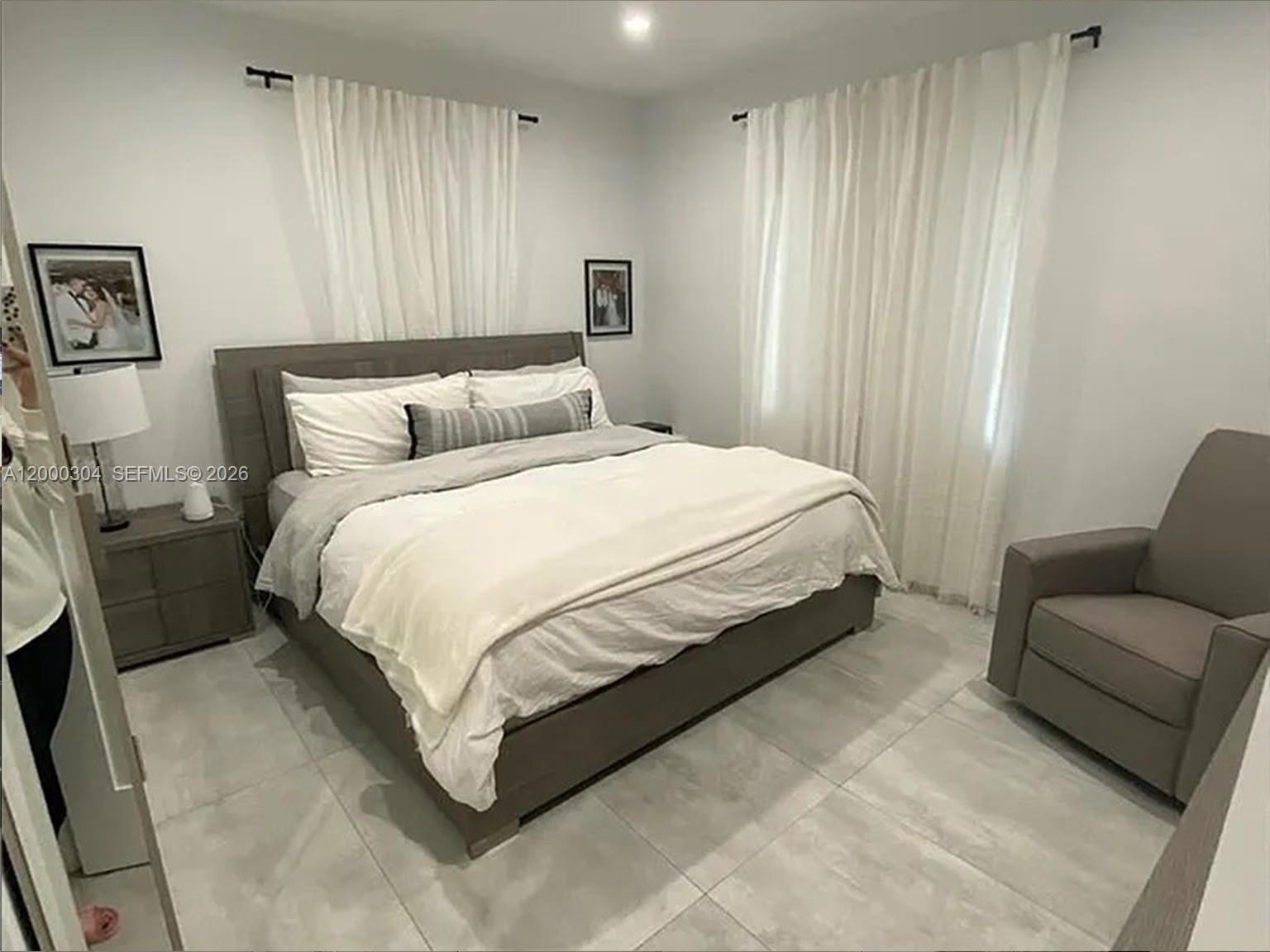 1935 SW 24th Ter, Miami FL 33145