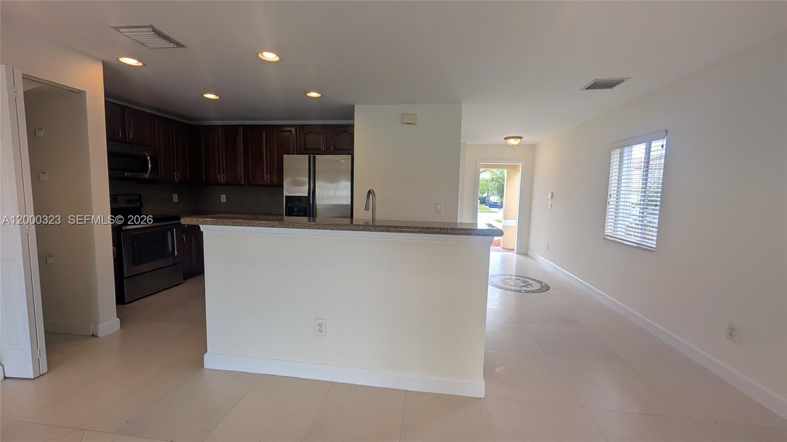 5910 Royal Way #----, Tamarac FL 33321