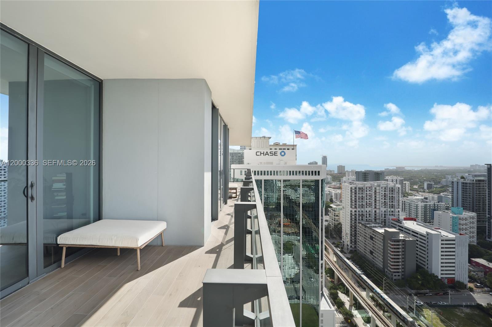 88 SW 7th St #2602, Miami FL 33130