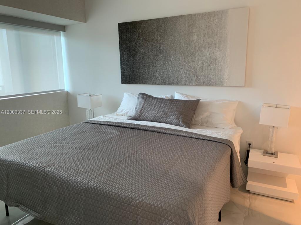 650 NE 32 St #705, Miami FL 33137
