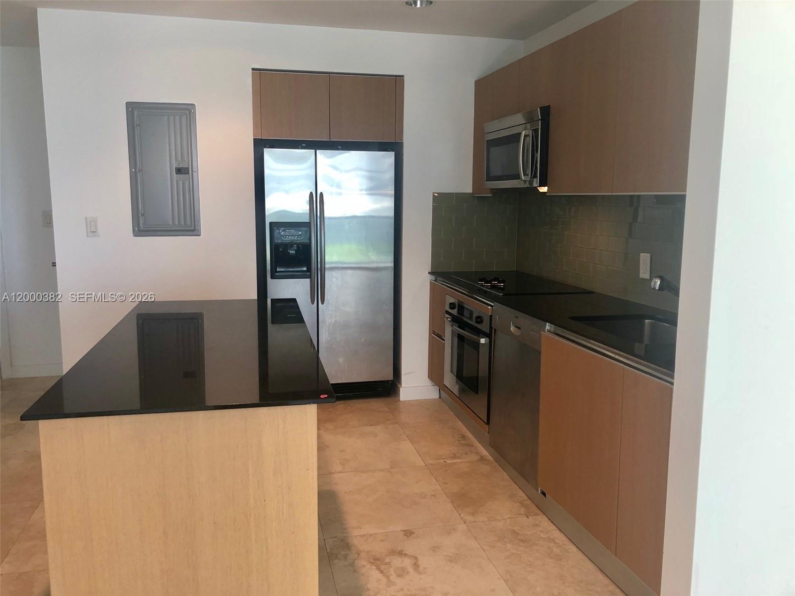1050 BRICKELL AV #1408, Miami FL 33131