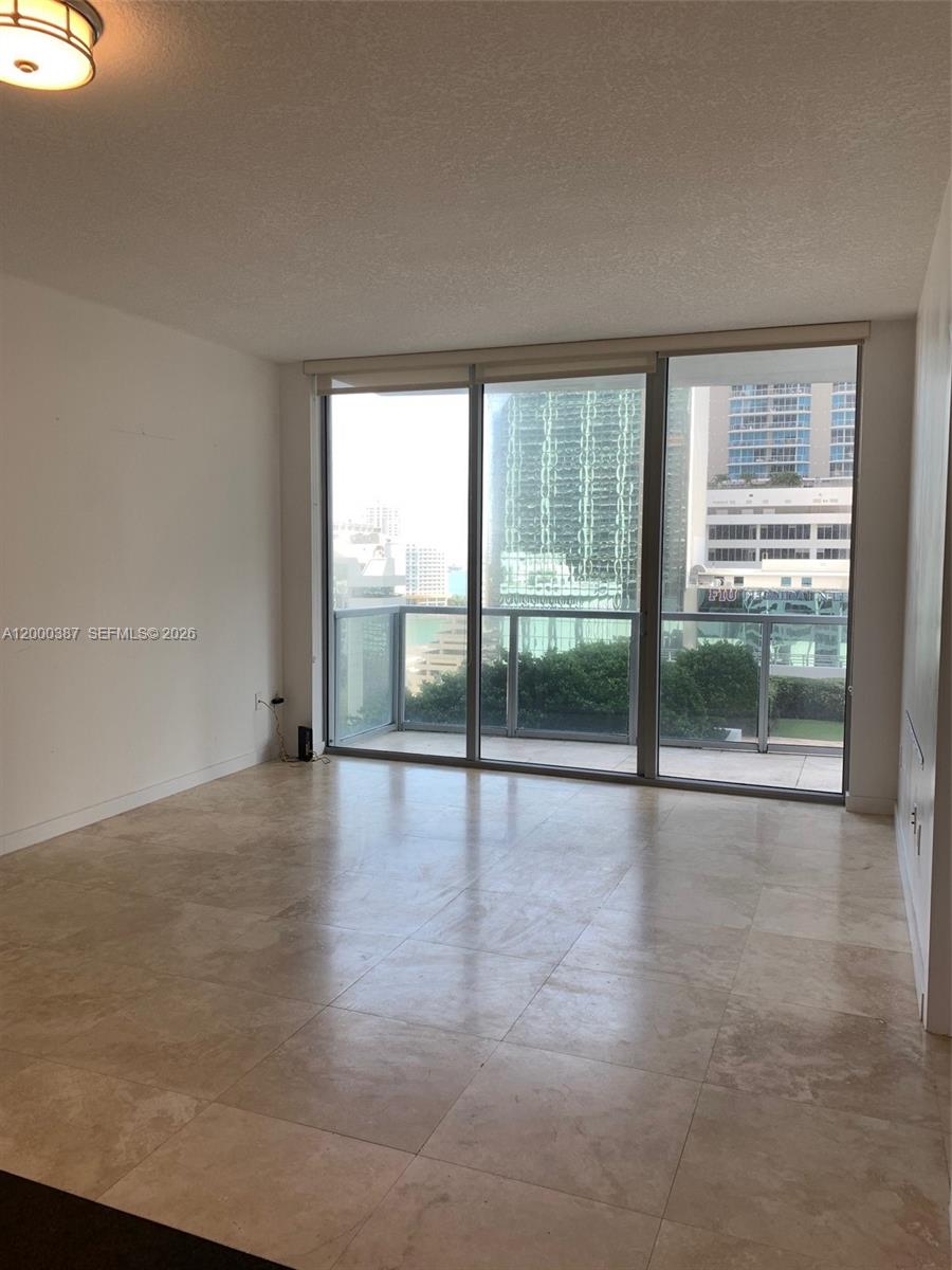 1050 BRICKELL AV #1408, Miami FL 33131