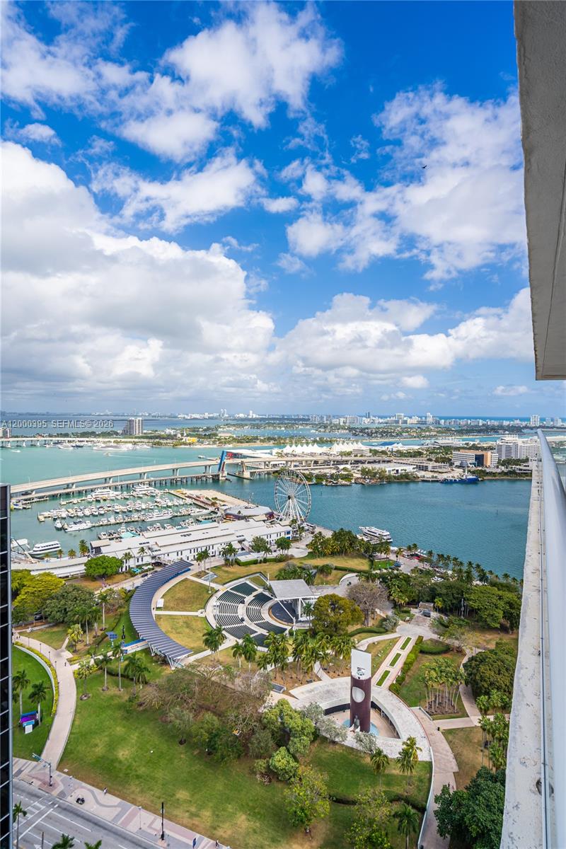 50 Biscayne Blvd #3601, Miami FL 33132