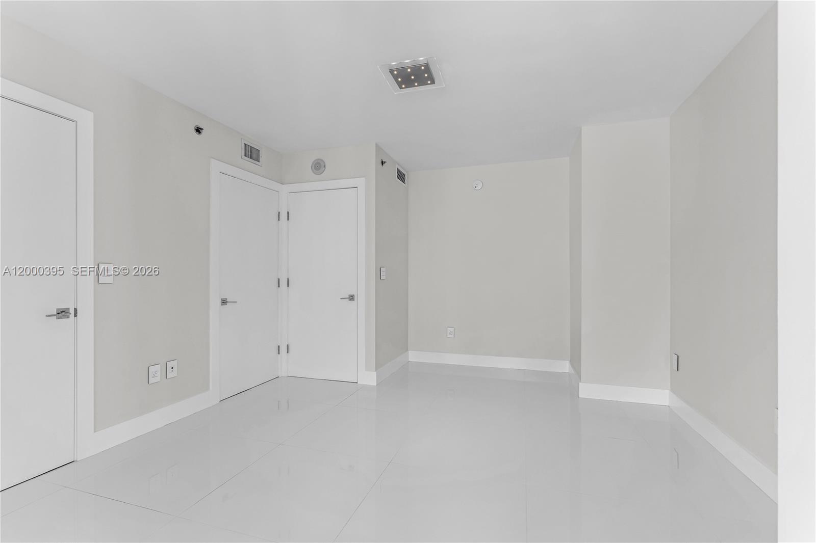 50 Biscayne Blvd #3601, Miami FL 33132