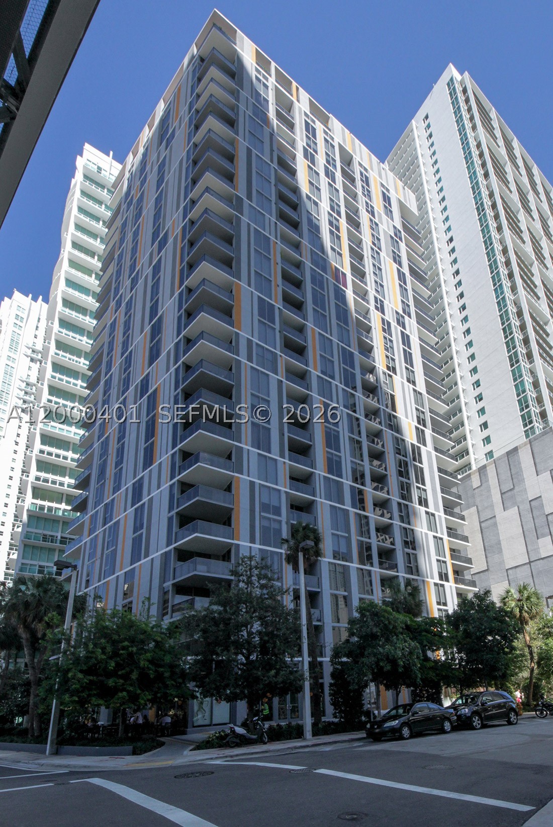 31 SE 6th St #1206, Miami FL 33131