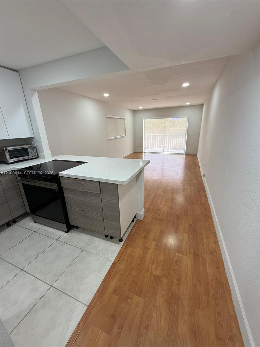 12105 NE 11th Pl #306, North Miami FL 33161