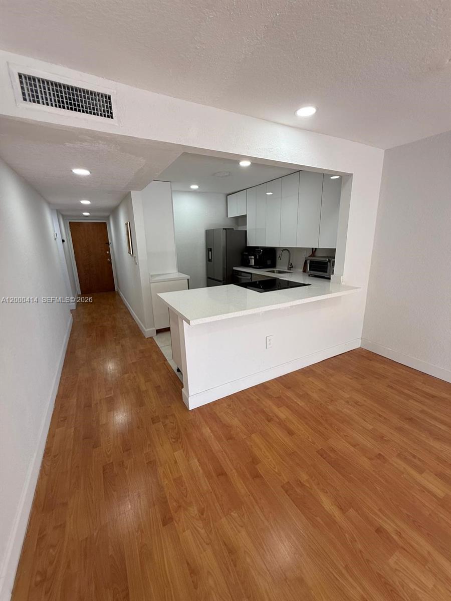 12105 NE 11th Pl #306, North Miami FL 33161