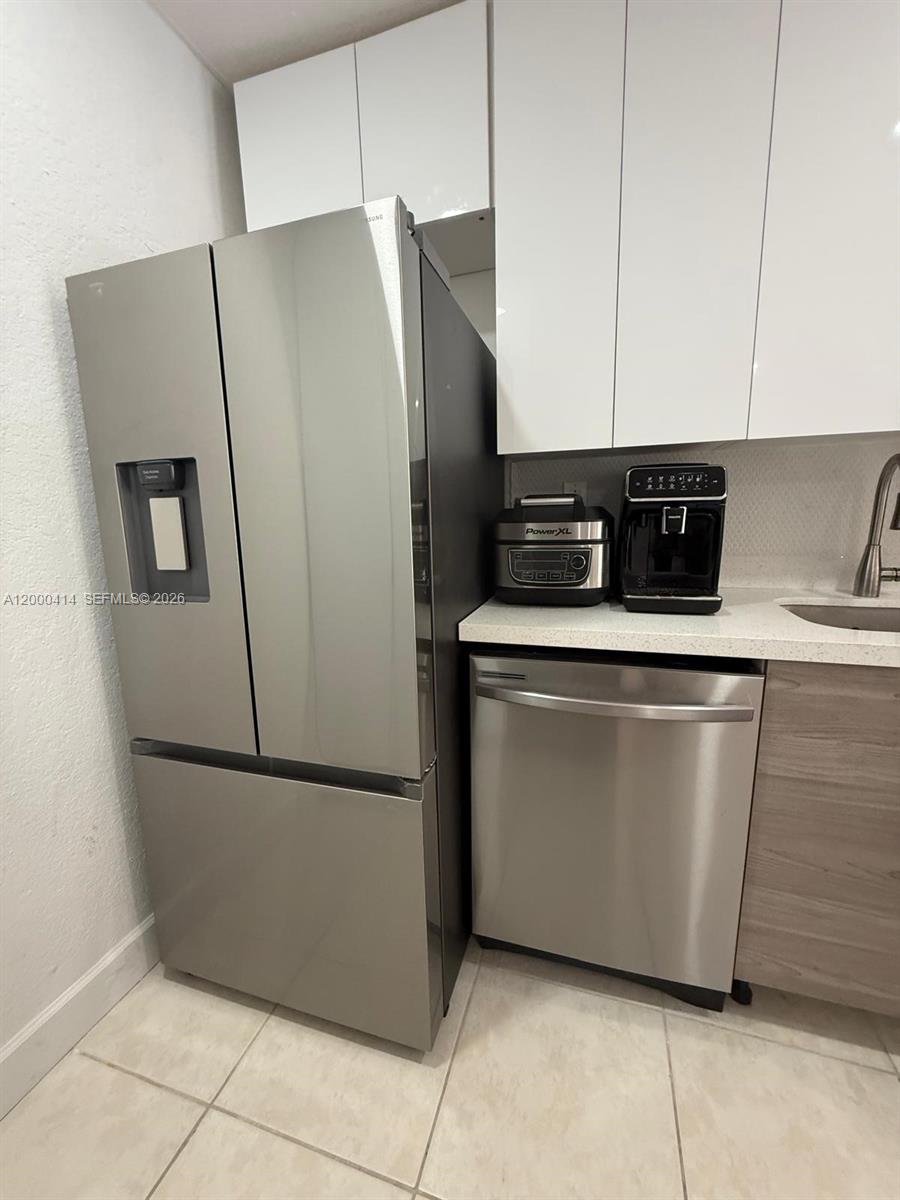 12105 NE 11th Pl #306, North Miami FL 33161