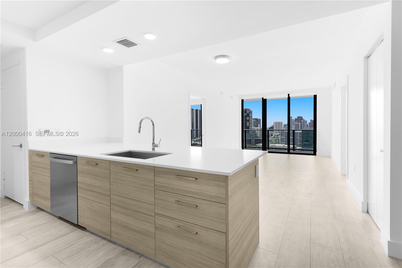121 NE 34th St #2602, Miami FL 33137