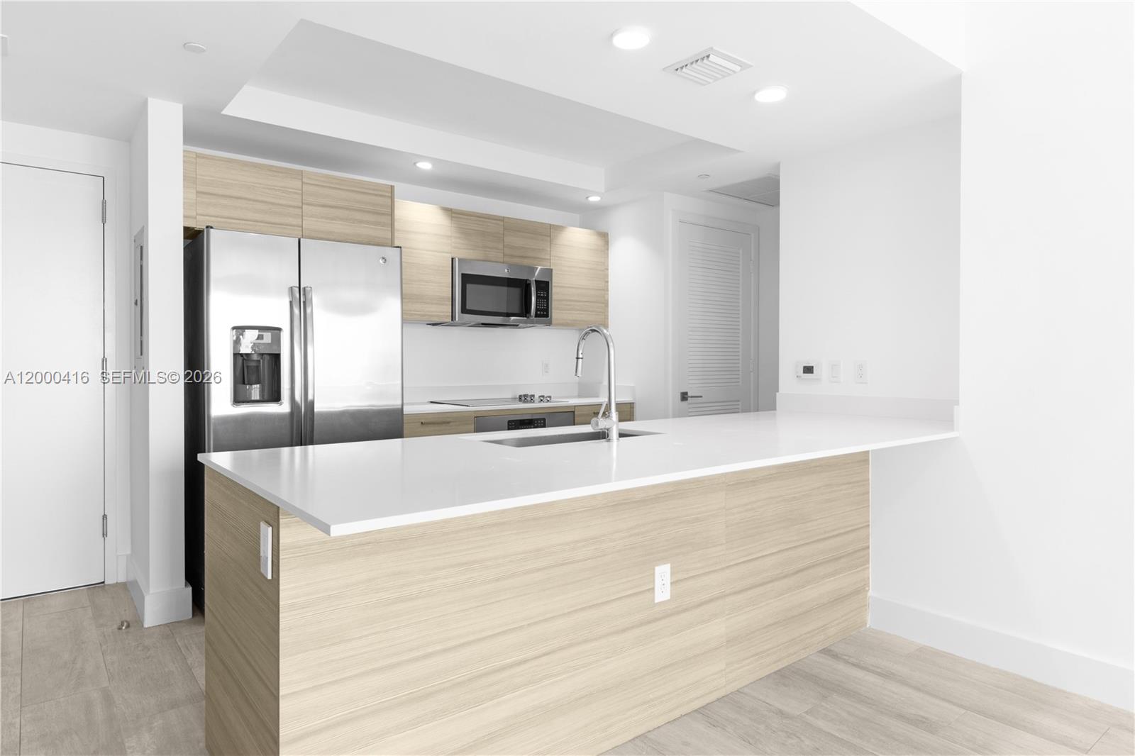 121 NE 34th St #2602, Miami FL 33137