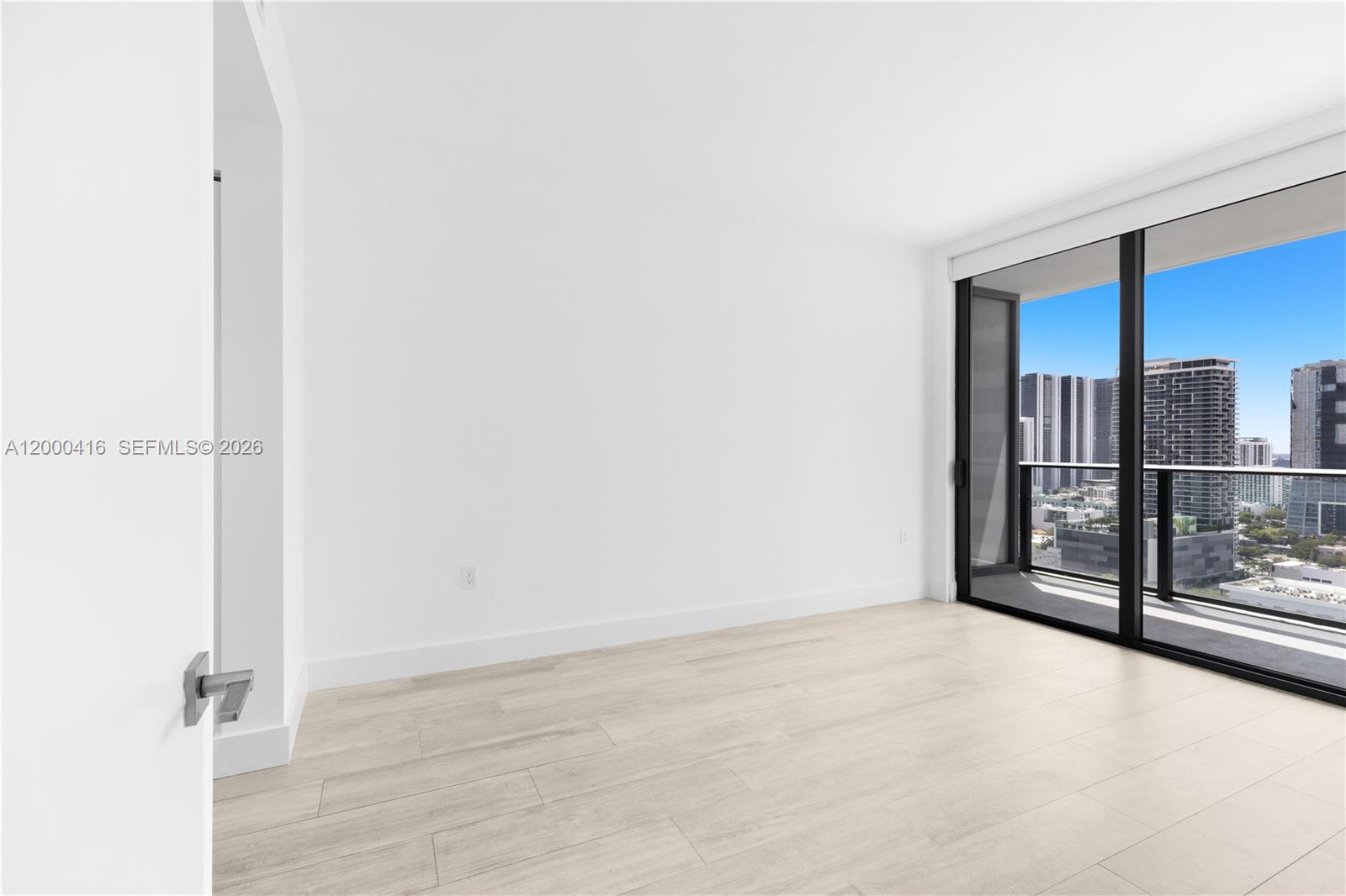 121 NE 34th St #2602, Miami FL 33137