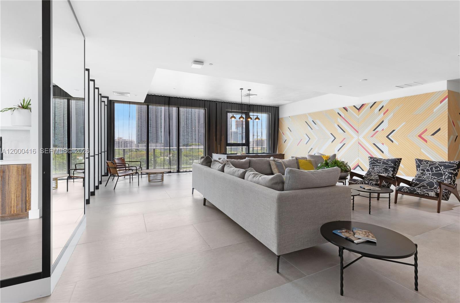 121 NE 34th St #2602, Miami FL 33137